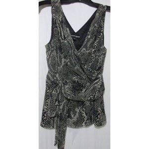 NWT Women's V-Neck Wrap Top from Express - Size S